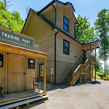 Lil Cabin In The Cove! Mtn Views, Theater, Hot Tub, Games, King Beds, Prime Location! Sevierville Exterior photo